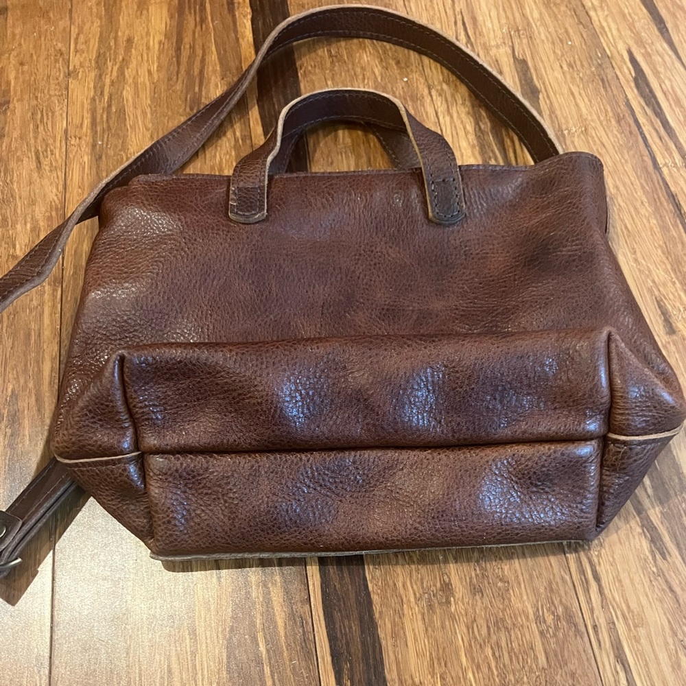 Portland Leather Goods Badlands Mini Zip Crossbody - Picture 2 of 5